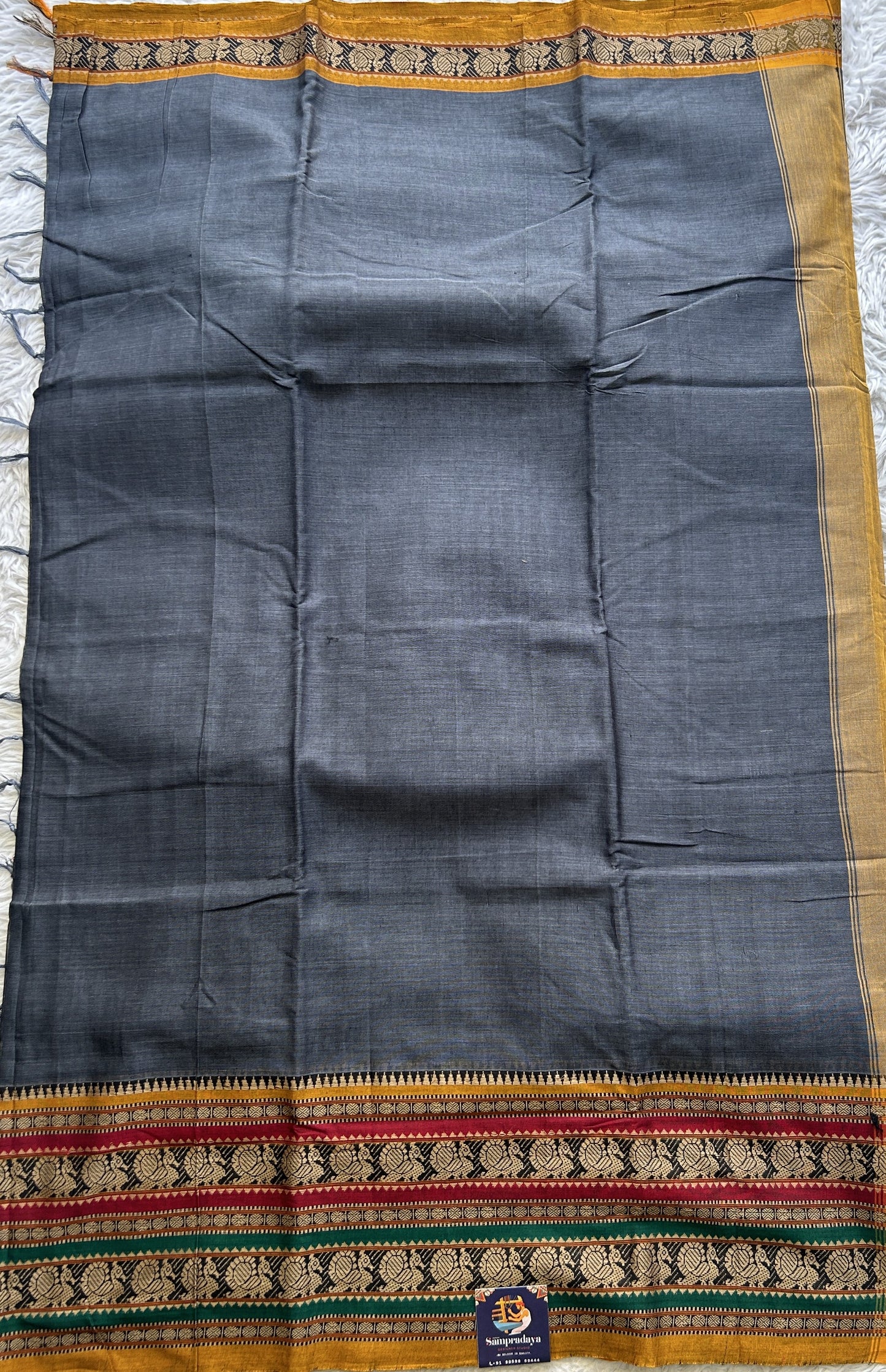 Narayanpet Cotton Saree Gray Colored Complemented with a Thread Border. - Sampradaya Designer Studio