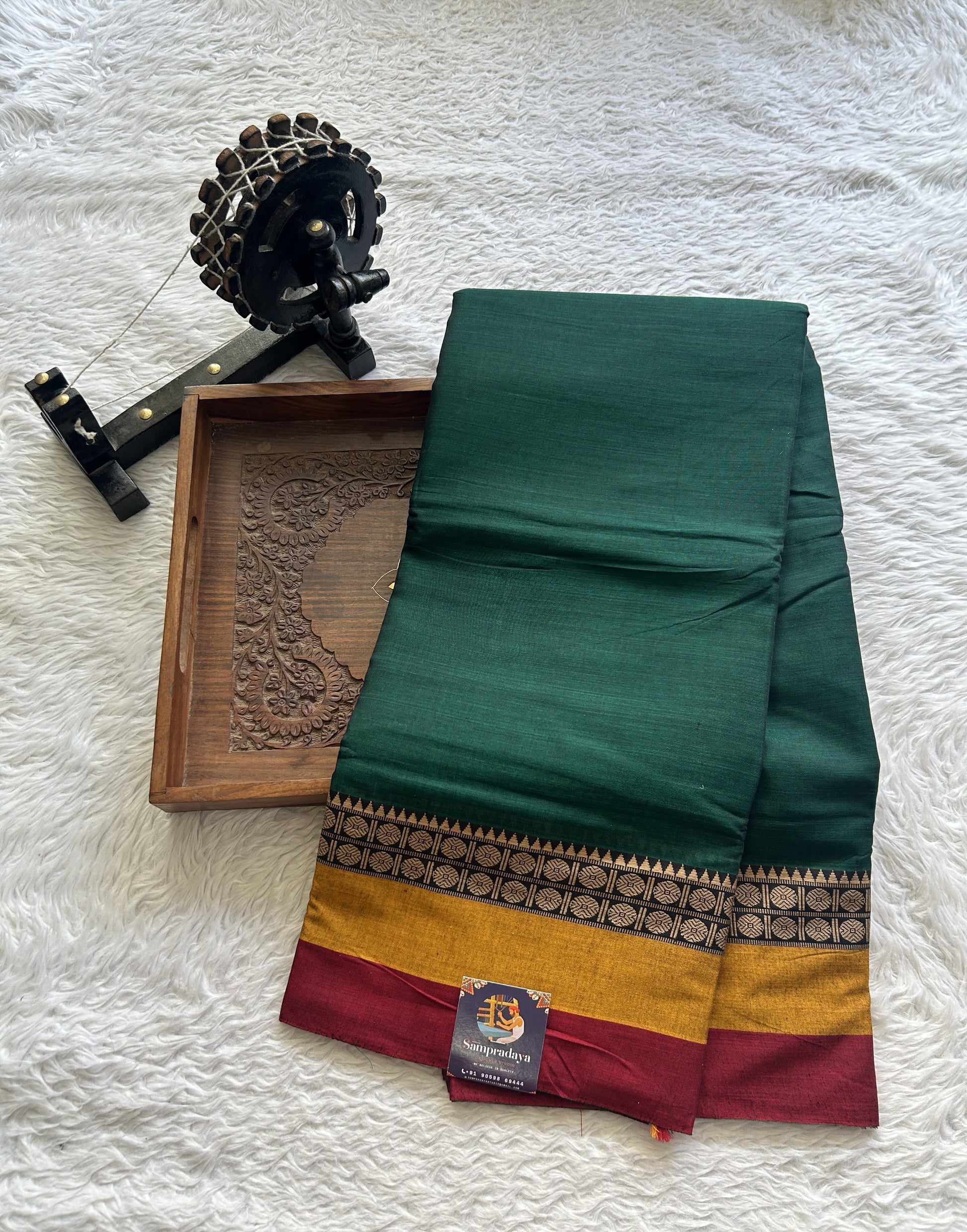 Narayanpet Cotton Saree Bottle Green Colored Complemented with a Double Border. - Sampradaya Designer Studio