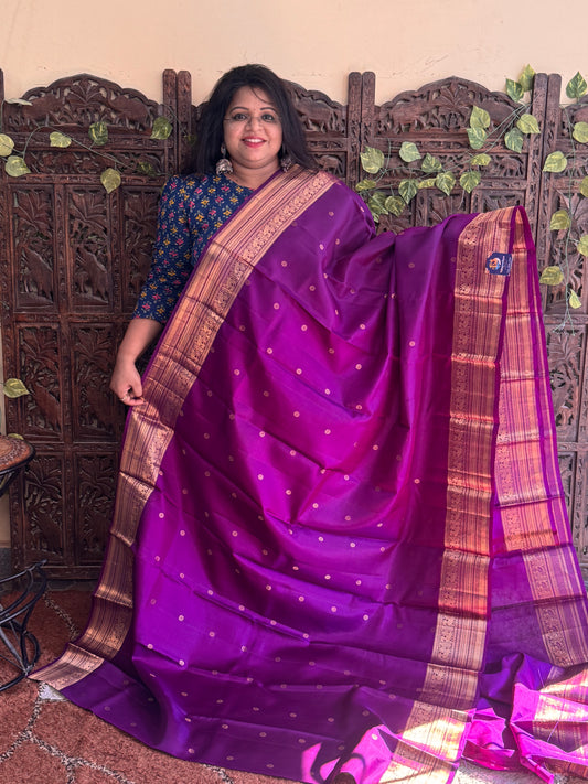 Pure Kanjivaram Silk Saree | Purple With Gold Zari Border | Handloom | Silk Mark Certified