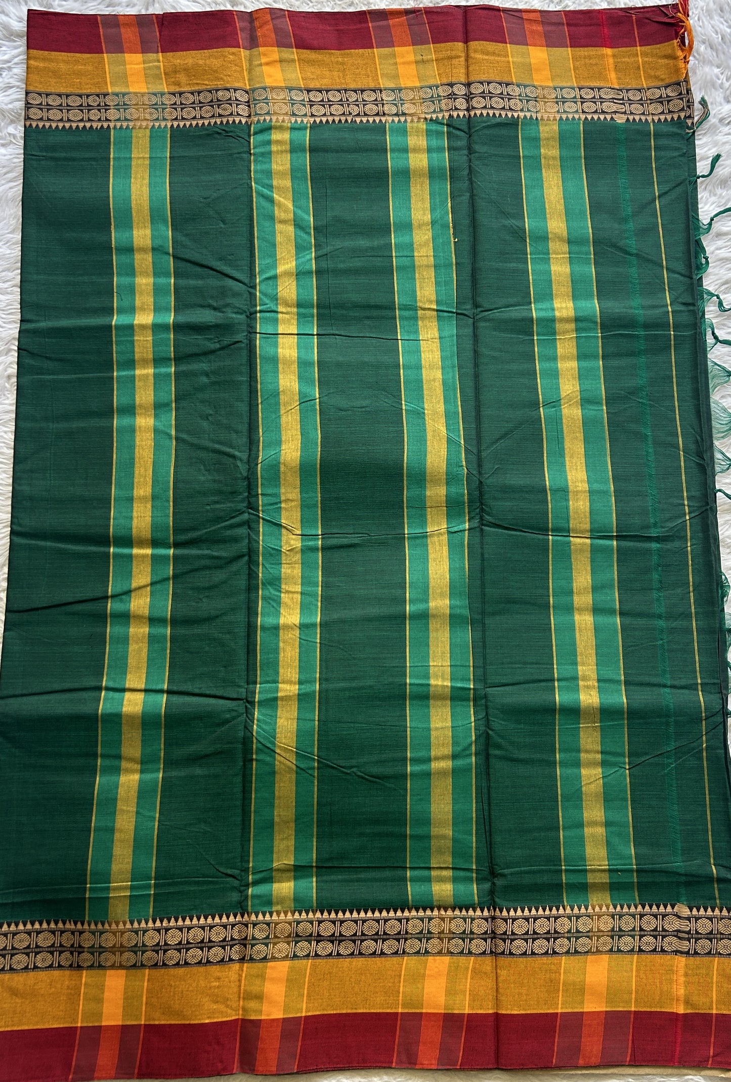 Narayanpet Cotton Saree Bottle Green Colored Complemented with a Double Border. - Sampradaya Designer Studio