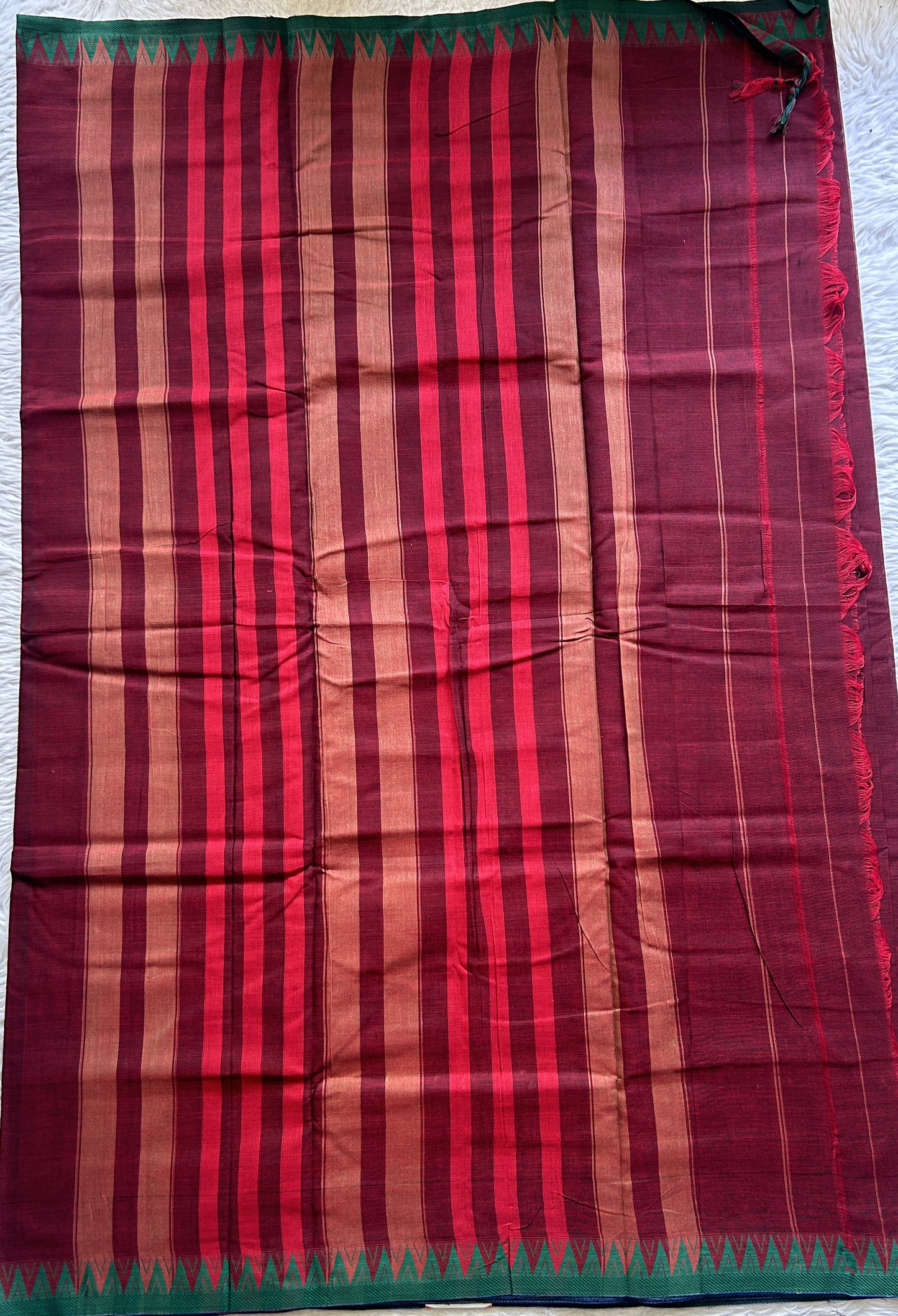 Narayanpet Cotton Saree Dark Maroon Colored Complemented with a Green Thread Border. - Sampradaya Designer Studio
