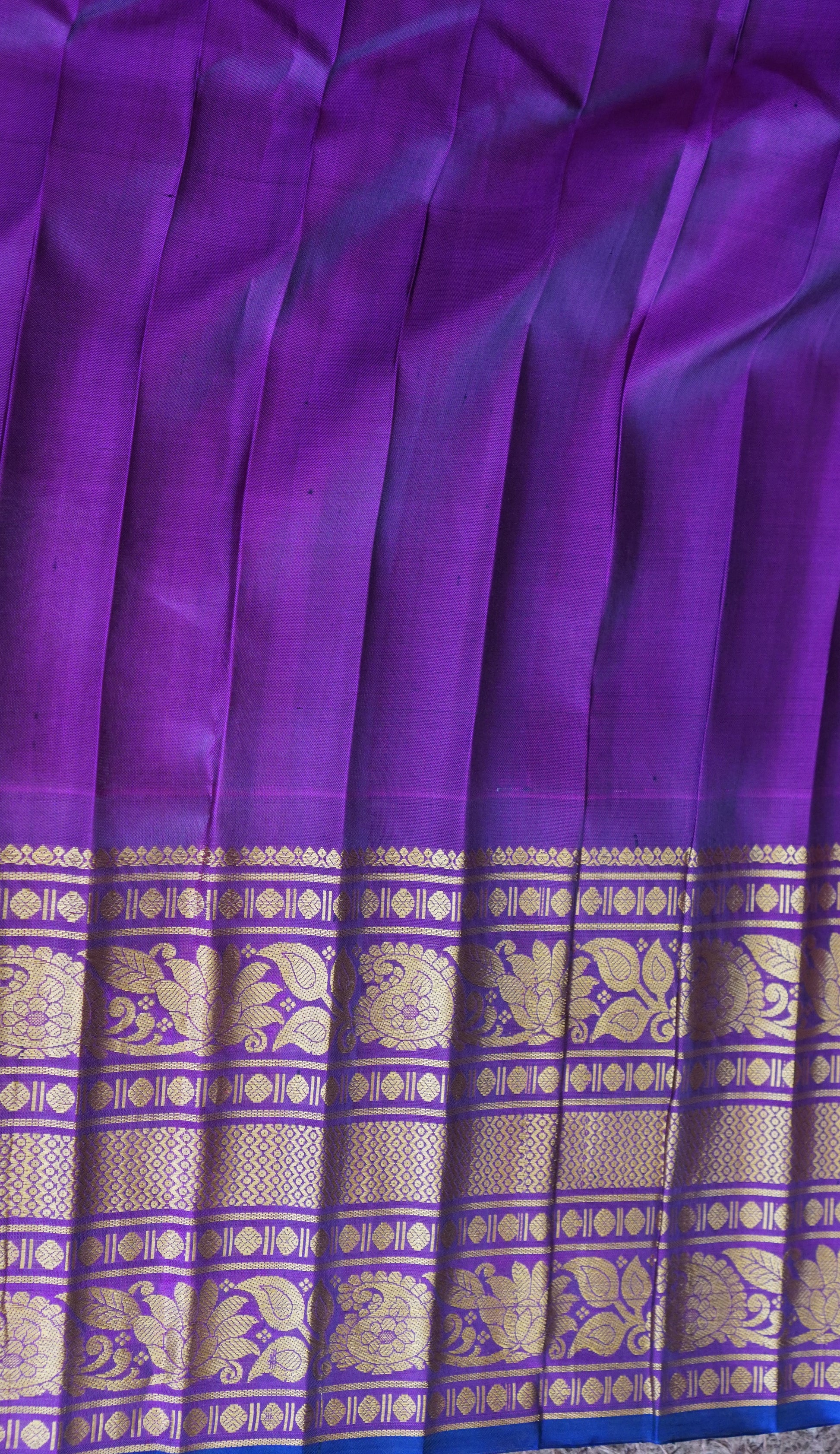 Gadwal Silk Saree Gray Colored Complemented With a Zari Border - Sampradaya Designer Studio