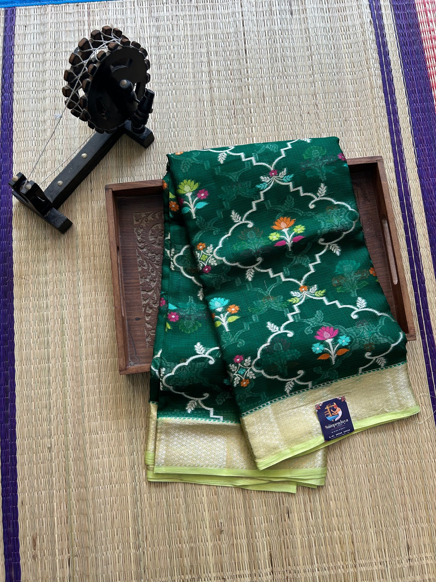 Pure Handloom Silk Kota Saree |Bottle Green| Gold Zari  With Temple Border | Silk Mark Certified
