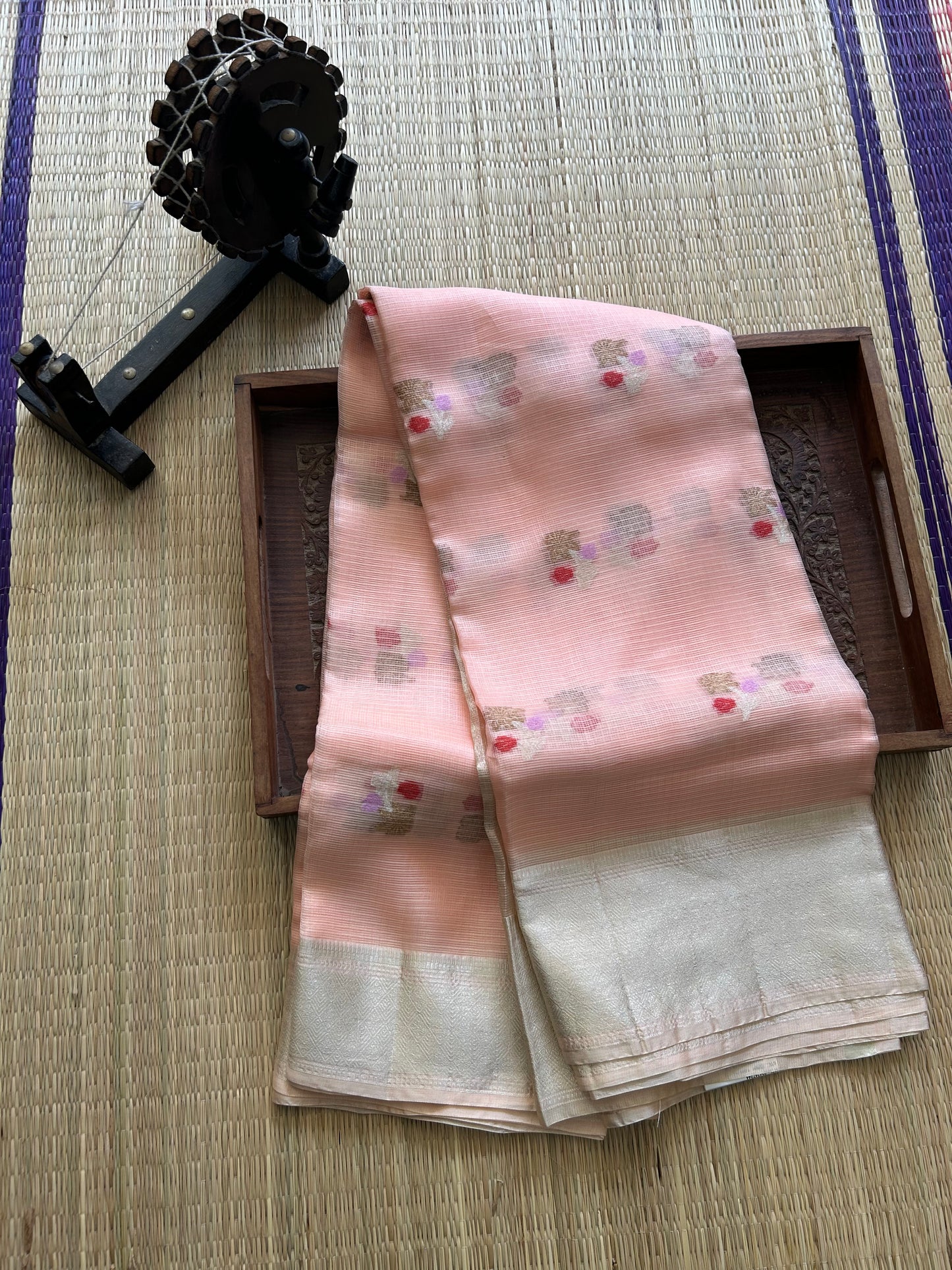 Pure Handloom Silk Kota Saree | Peach | Gold Zari  With Temple Border | Silk Mark Certified