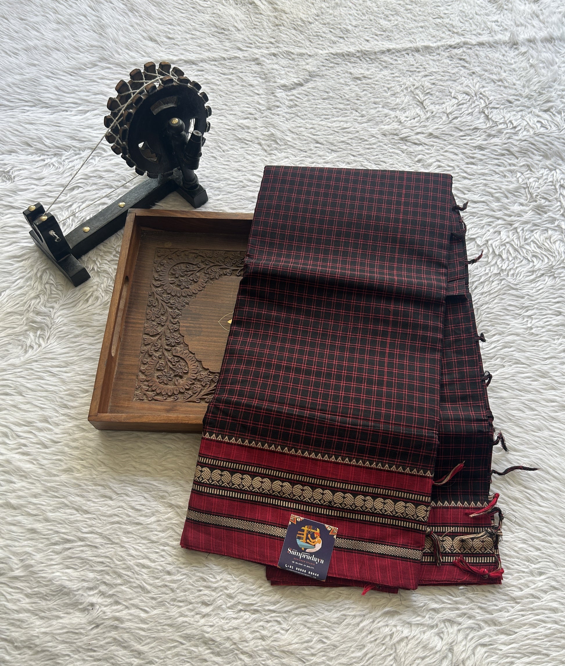 Narayanpet Cotton Checks Saree Black Colored Complemented with a Maroon Thread Border. - Sampradaya Designer Studio
