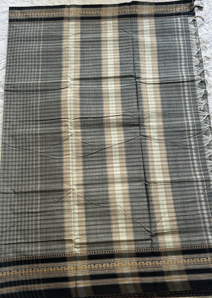 Narayanpet Cotton Checks Saree Gray Colored Complemented with a Black Thread Border. - Sampradaya Designer Studio
