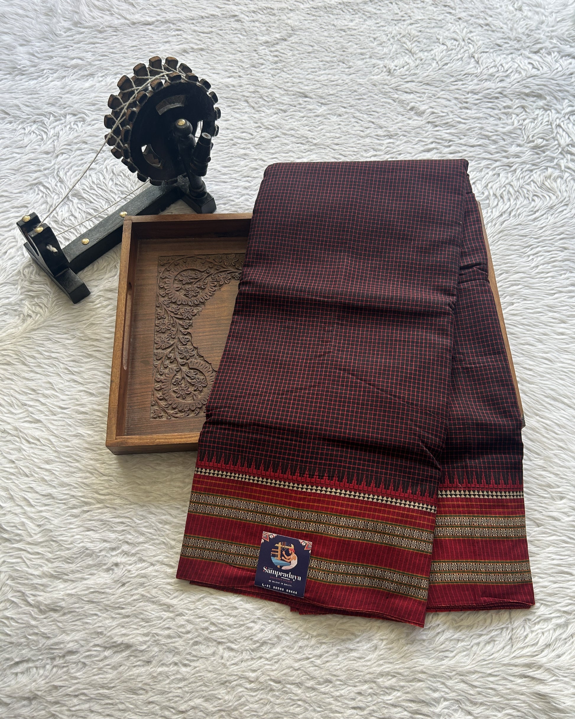 Narayanpet Cotton Checks Saree Black Colored Complemented with a Thread Gap Border. - Sampradaya Designer Studio