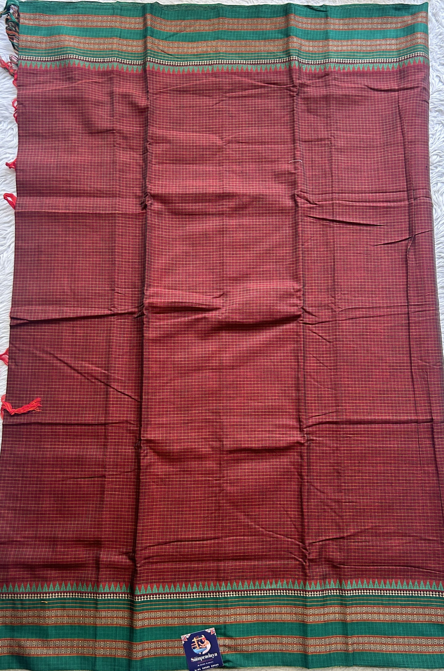Narayanpet Cotton Checks Saree Maroon Colored Complemented with a Thread Gap Border. - Sampradaya Designer Studio