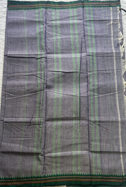 Narayanpet Cotton Saree Dark Lilac Colored Complemented with a Green Thread Border. - Sampradaya Designer Studio