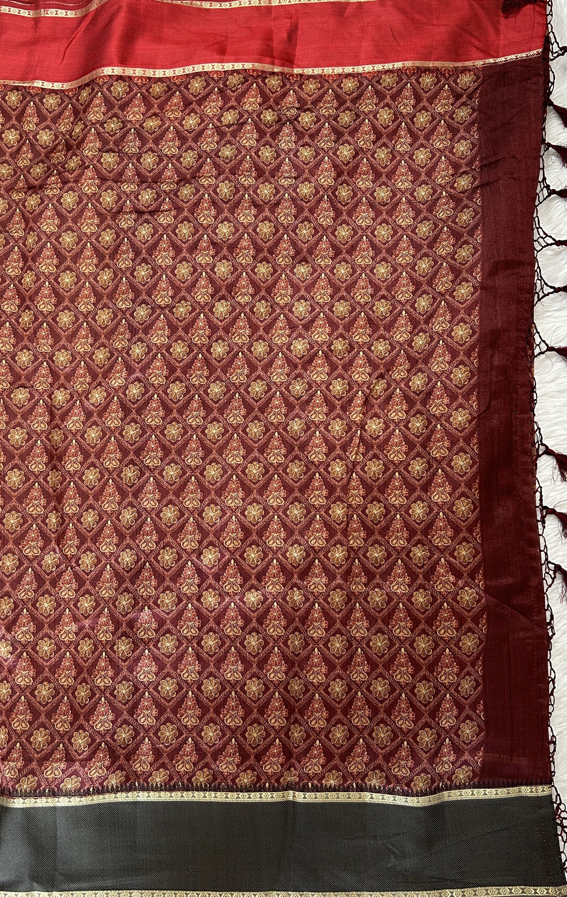Semi Tussar Saree Magenta Color Complemented with a Gray Zari Border. - Sampradaya Designer Studio