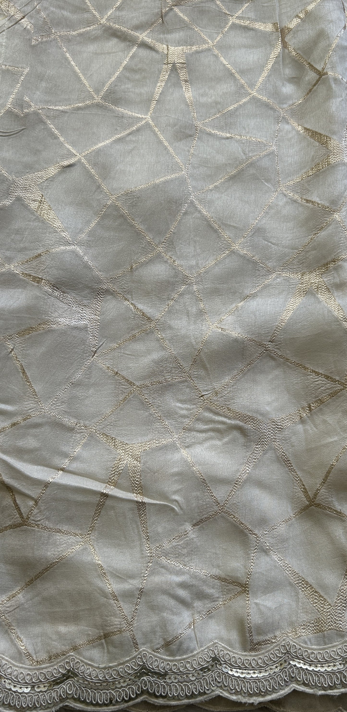 Banarasi Georgette Saree White Colored Complemented with a Lace border. - Sampradaya Designer Studio