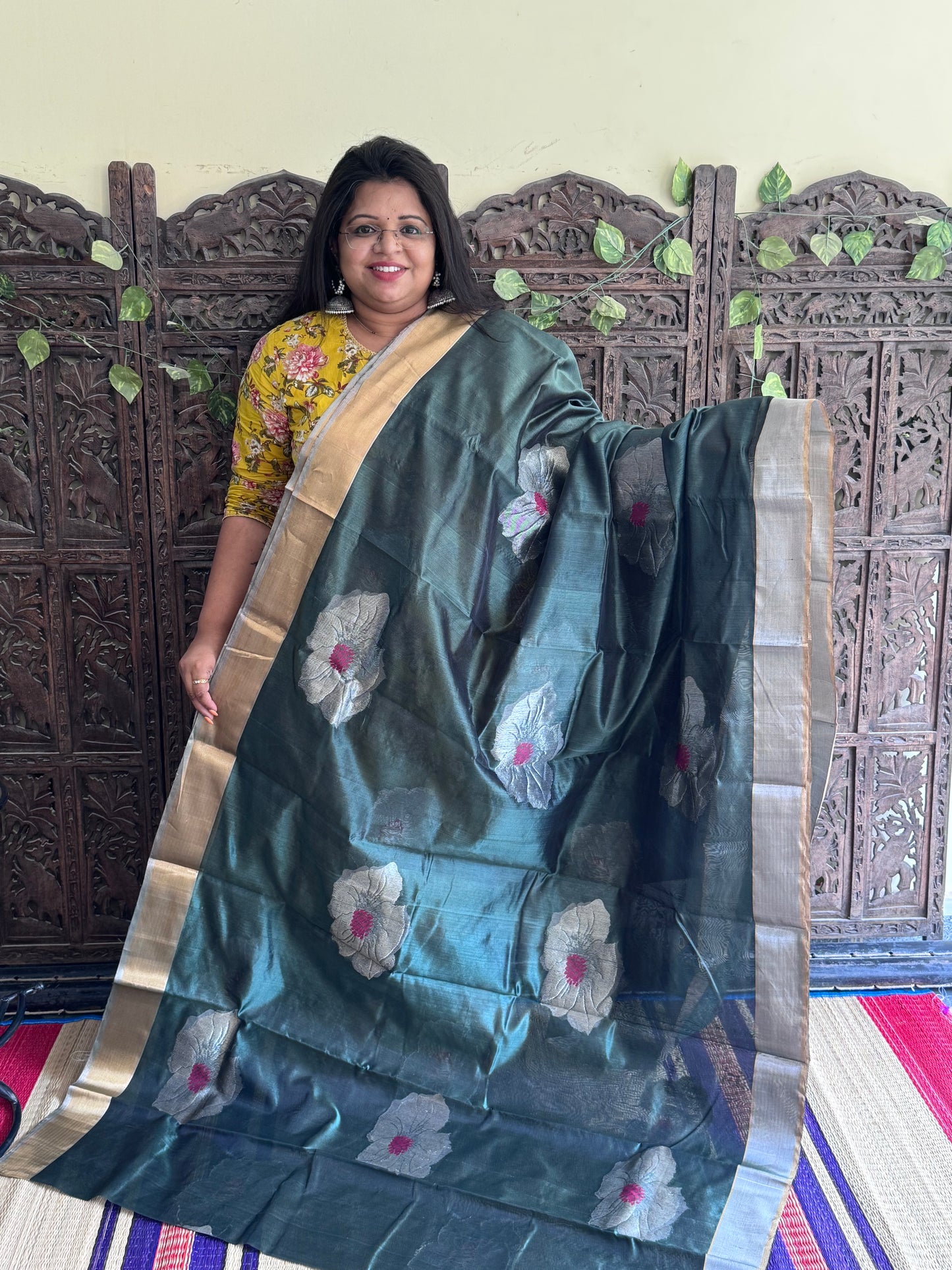 Bottle Green Color Chanderi Silk Saree With Gold Zari Border — Pure Handloom | Silk Mark Certified