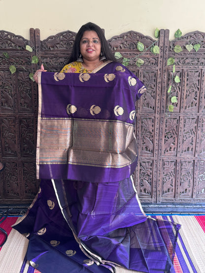 Violet Color Chanderi Silk Saree With Gold Zari Border — Pure Handloom | Silk Mark Certified