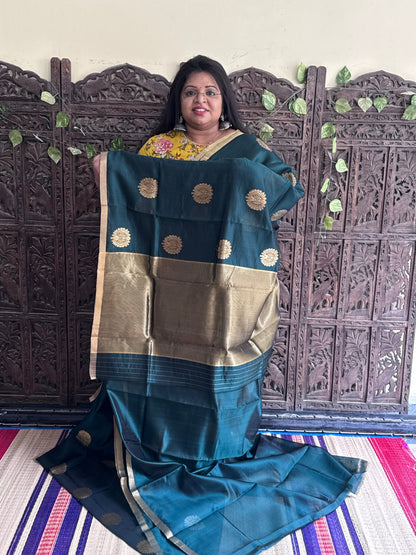 Bottle Green Color Chanderi Silk Saree With Gold Zari Border — Pure Handloom | Silk Mark Certified