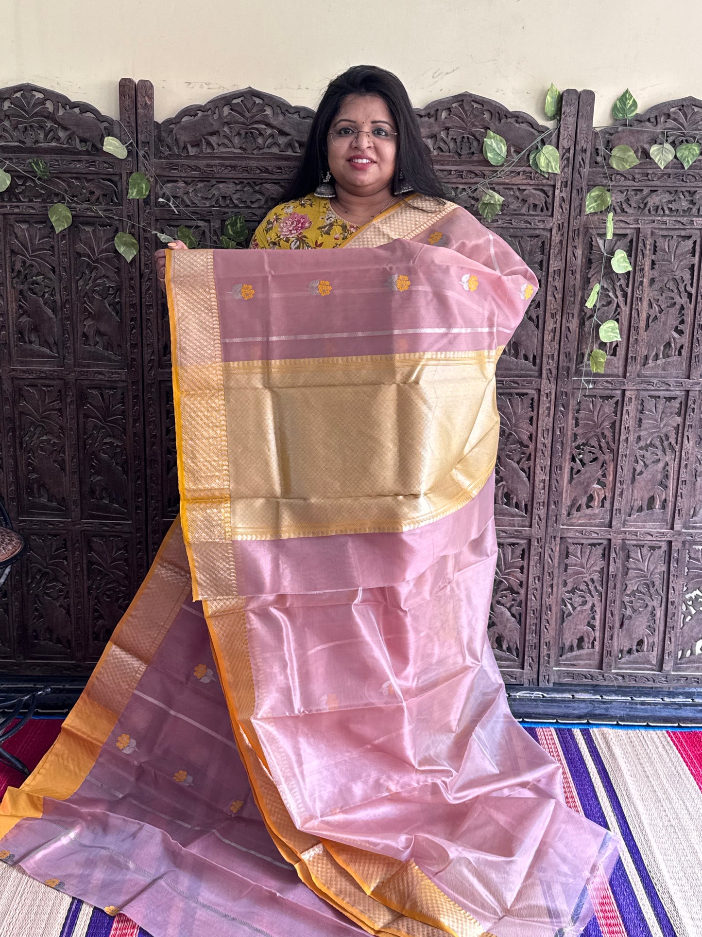 Onion Pink Color Chanderi Silk Saree With Gold Zari Border — Pure Handloom | Silk Mark Certified