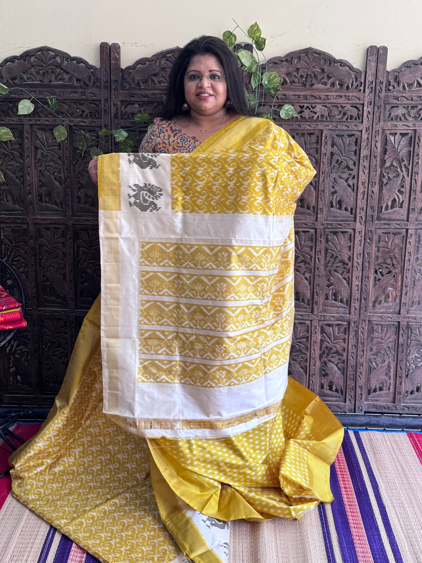 Yellow Pochampally Ikkat Silk Saree with Zari Border | Pure Handloom, Silk Mark Certified