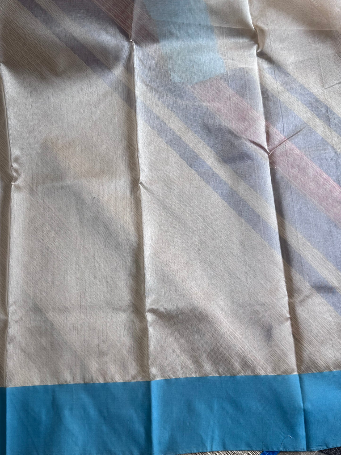 Creem Color Chanderi Silk Saree With Gold Zari Border — Pure Handloom | Silk Mark Certified