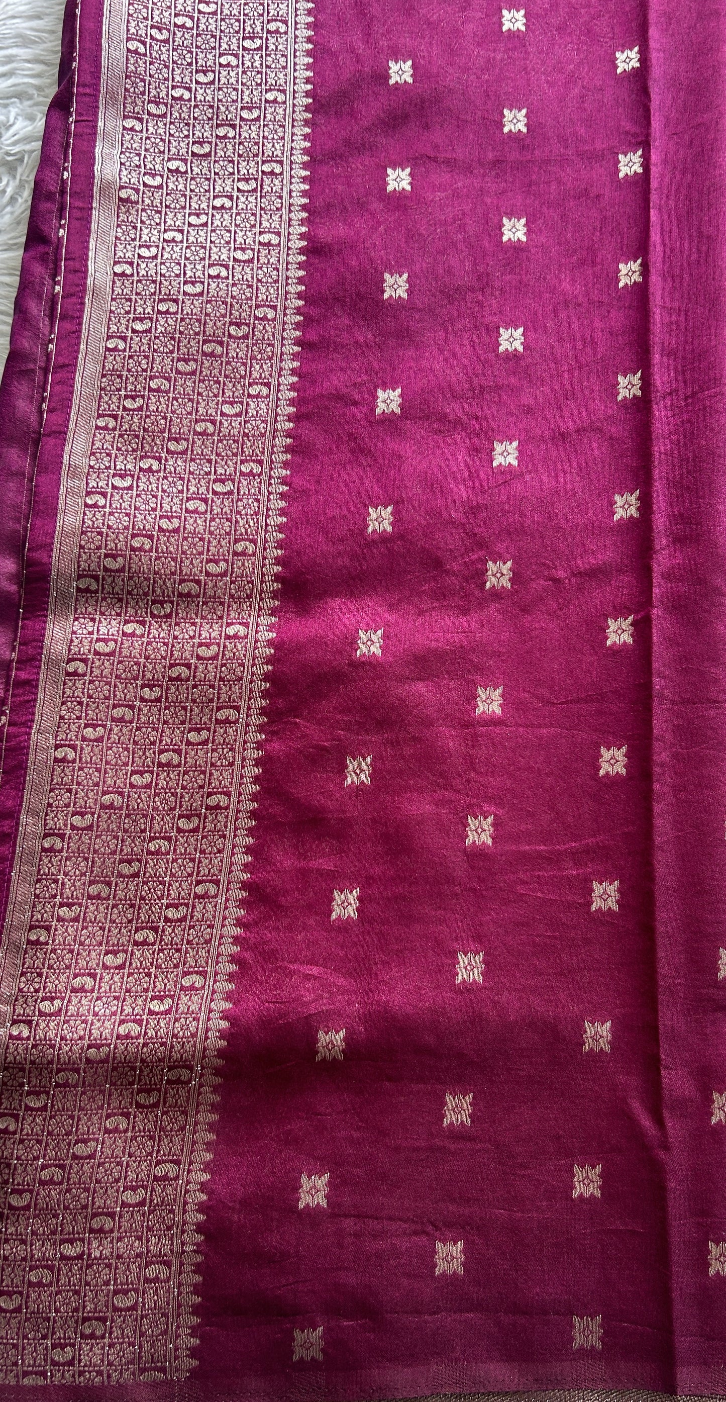 Semi Raw Silk Allover Saree Gris Mexico Colored Complemented with a Zari Border. - Sampradaya Designer Studio