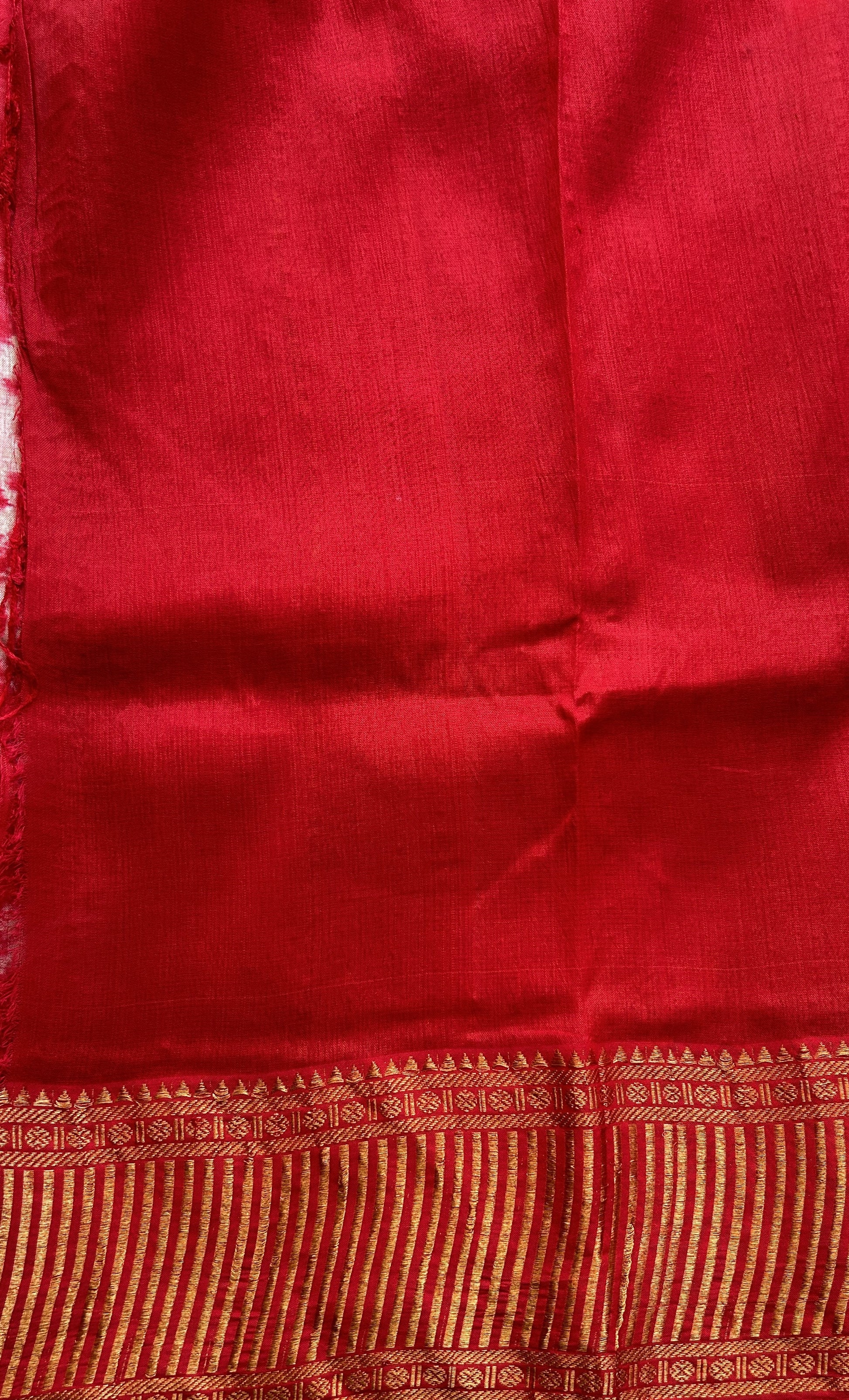 Mangalagiri Pattu Shibori Saree Dark Pink colored complemented with a Zari Border - Sampradaya Designer Studio