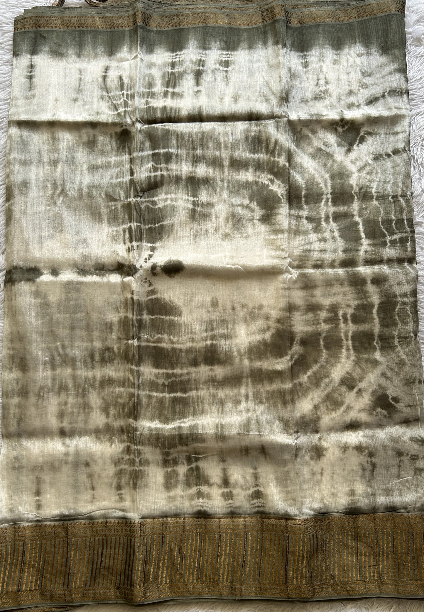Mangalagiri Pattu Shibori Saree Off White colored complemented with a Dark Olive Green Zari Border - Sampradaya Designer Studio