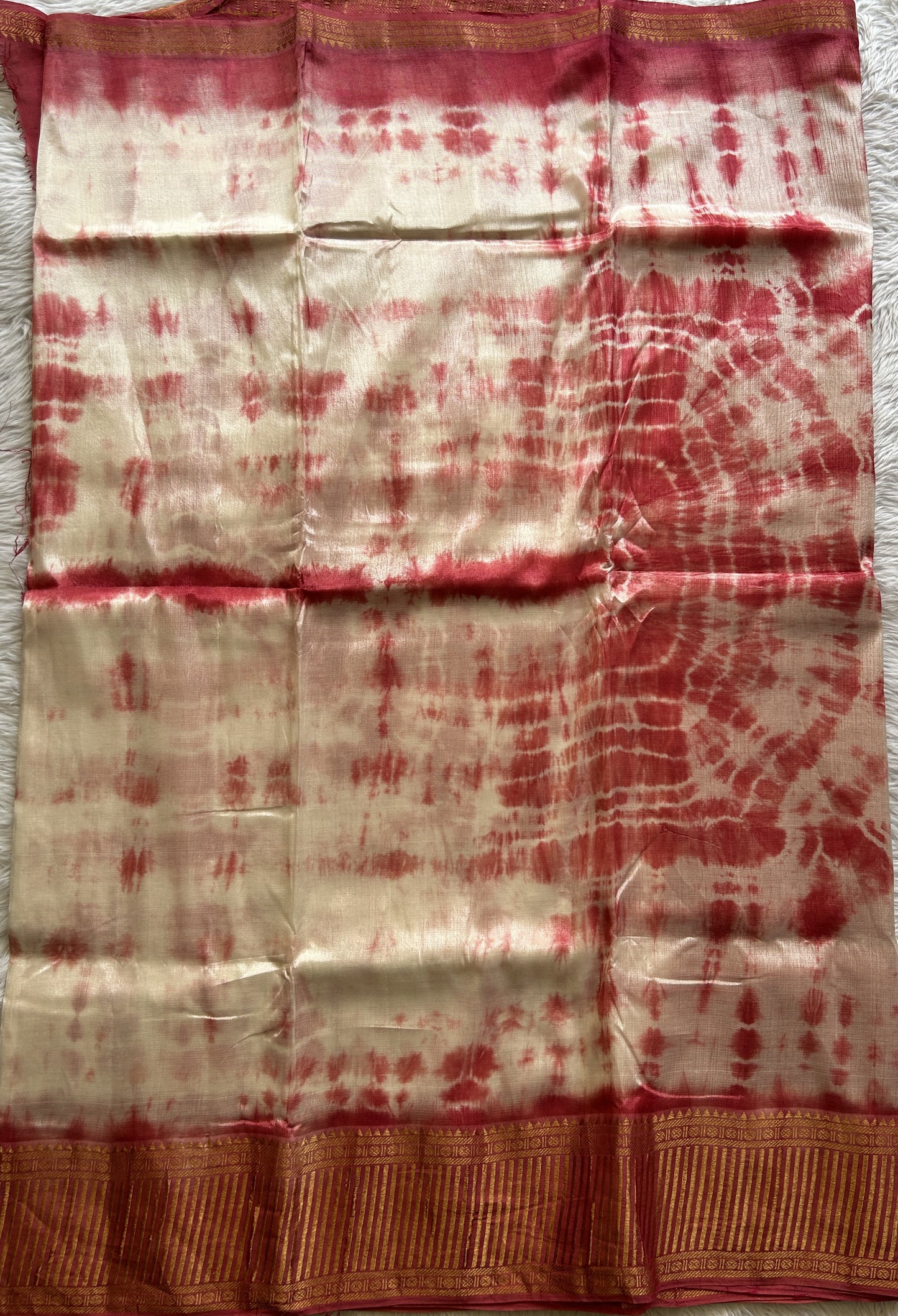 Mangalagiri Pattu Shibori Saree Off White colored complemented with a Rouge Color Zari Border - Sampradaya Designer Studio