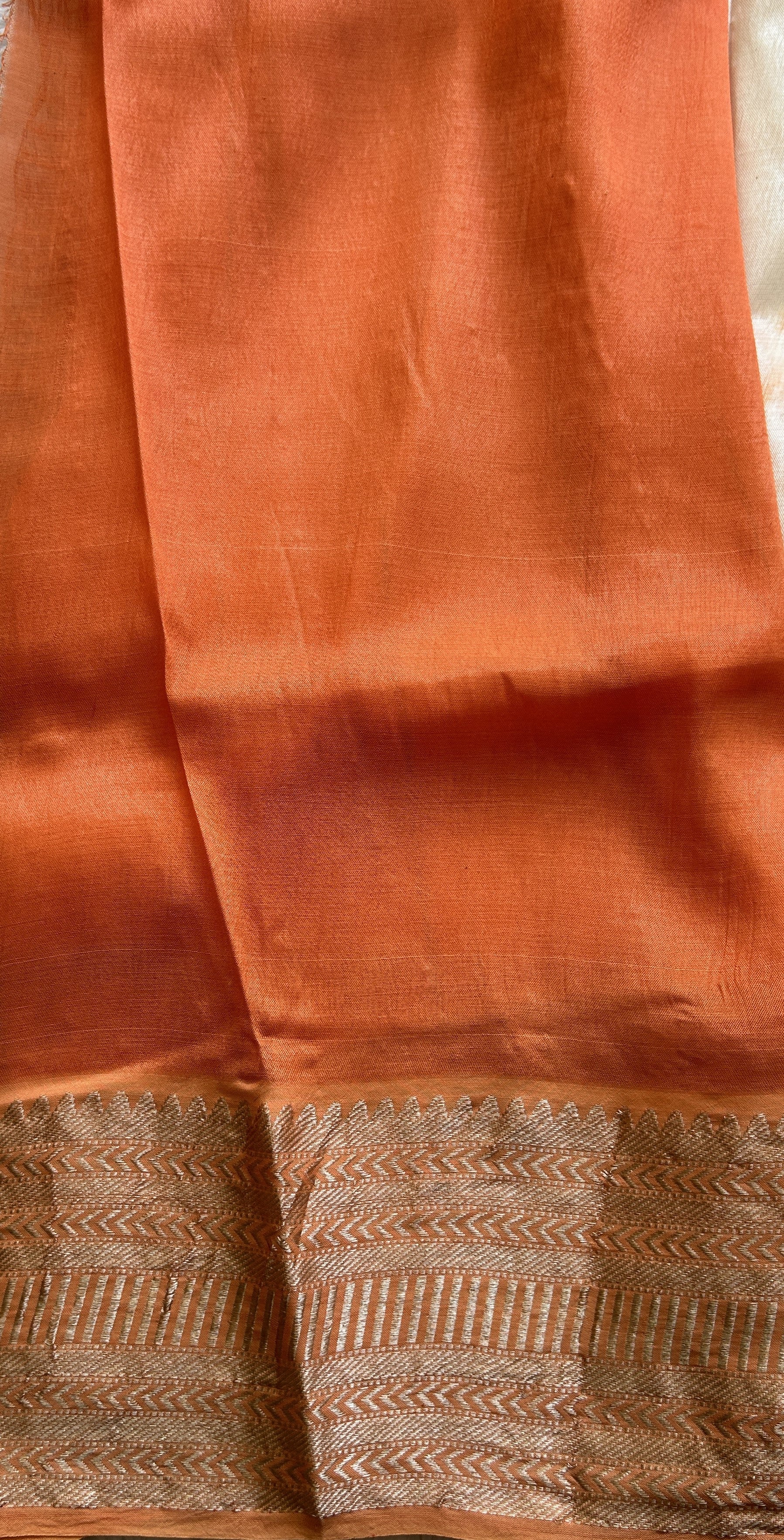 Mangalagiri Pattu Shibori Saree Off White colored complemented with a Pale Orange Color Zari Border - Sampradaya Designer Studio