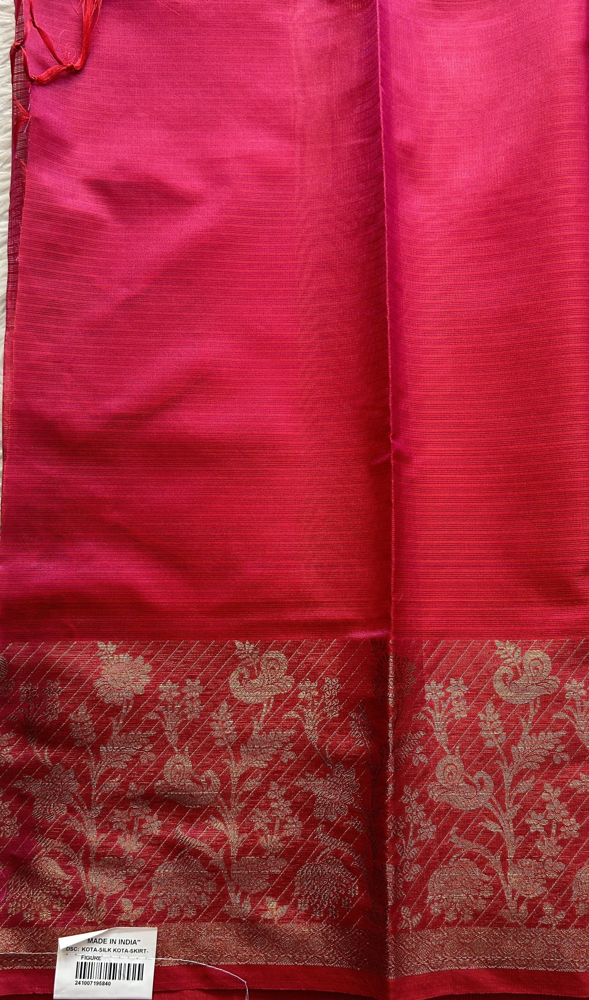 Silk kota Saree Pinkish Red colored Complemented with a Zari Border. - Sampradaya Designer Studio