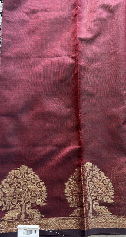 Silk kota Saree Maroon colored Complemented with a Zari Border. - Sampradaya Designer Studio
