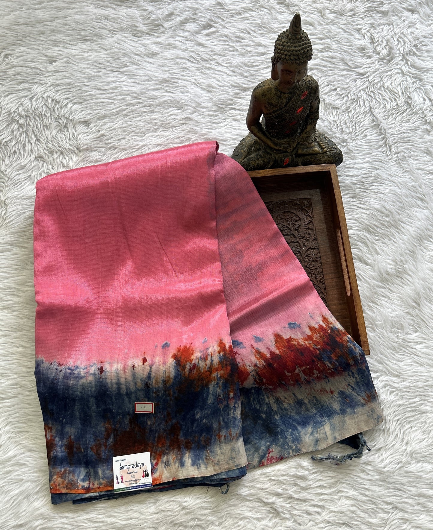Mangalagiri Pattu Shibori Saree Pink colored complemented with a Borderless. - Sampradaya Designer Studio