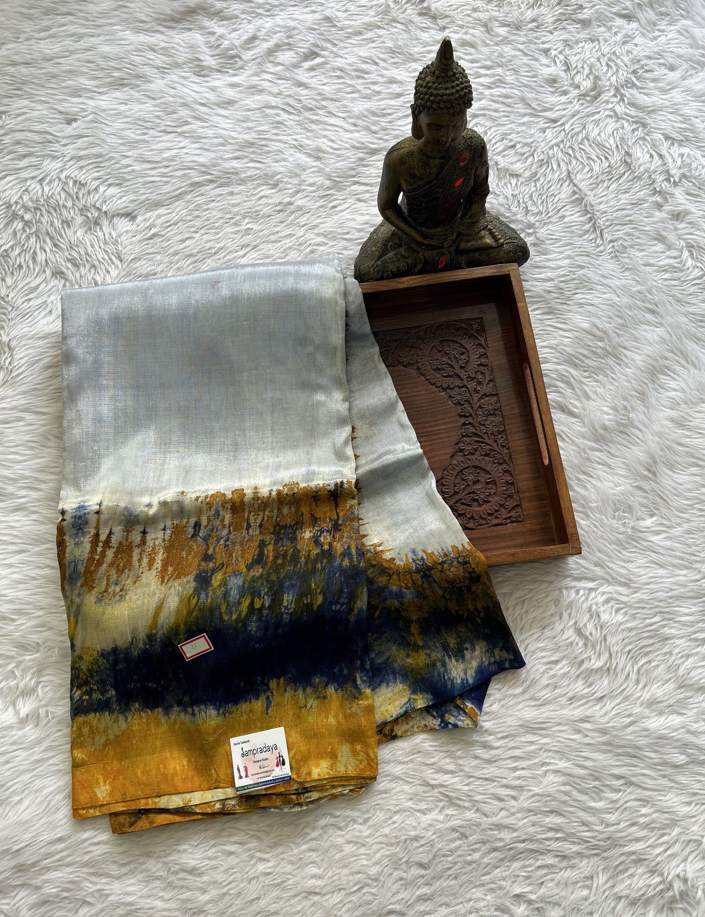 Mangalagiri Pattu Shibori Saree Light Sea Blue colored complemented with a Borderless. - Sampradaya Designer Studio