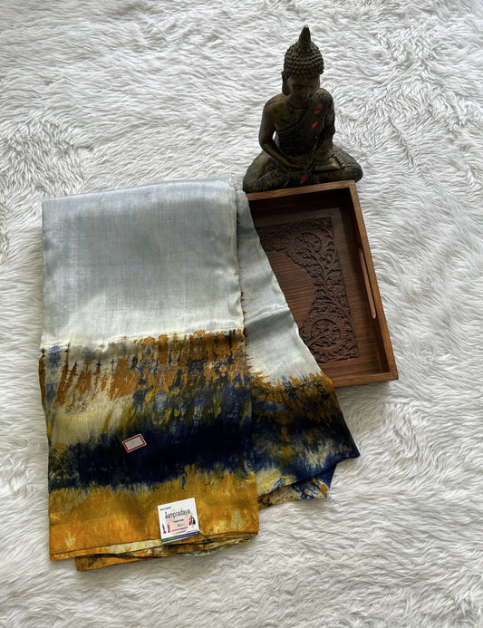 Mangalagiri Pattu Shibori Saree Light Sea Blue colored complemented with a Borderless. - Sampradaya Designer Studio