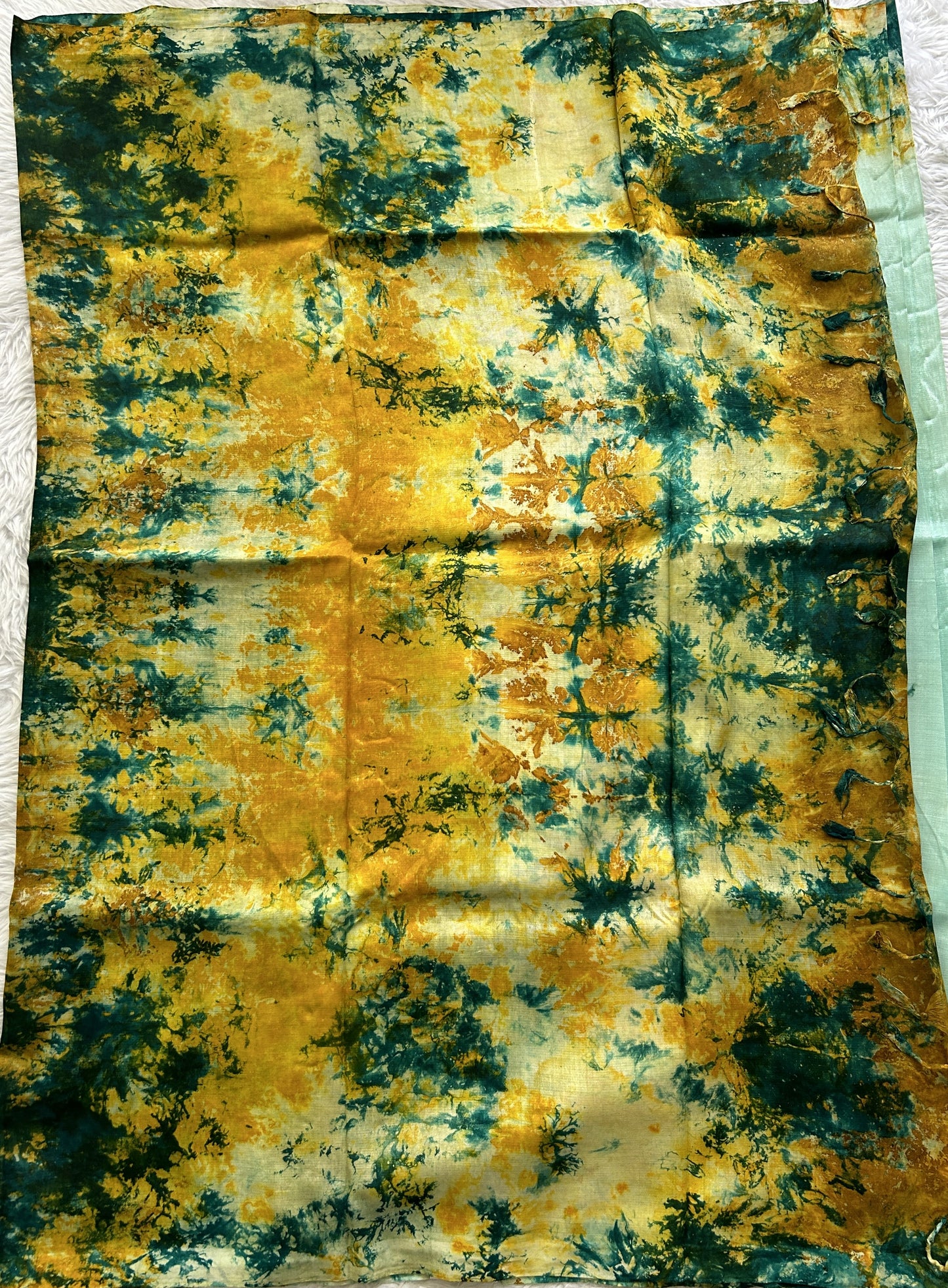 Mangalagiri Pattu Shibori Saree Sea Green colored complemented with a Borderless. - Sampradaya Designer Studio