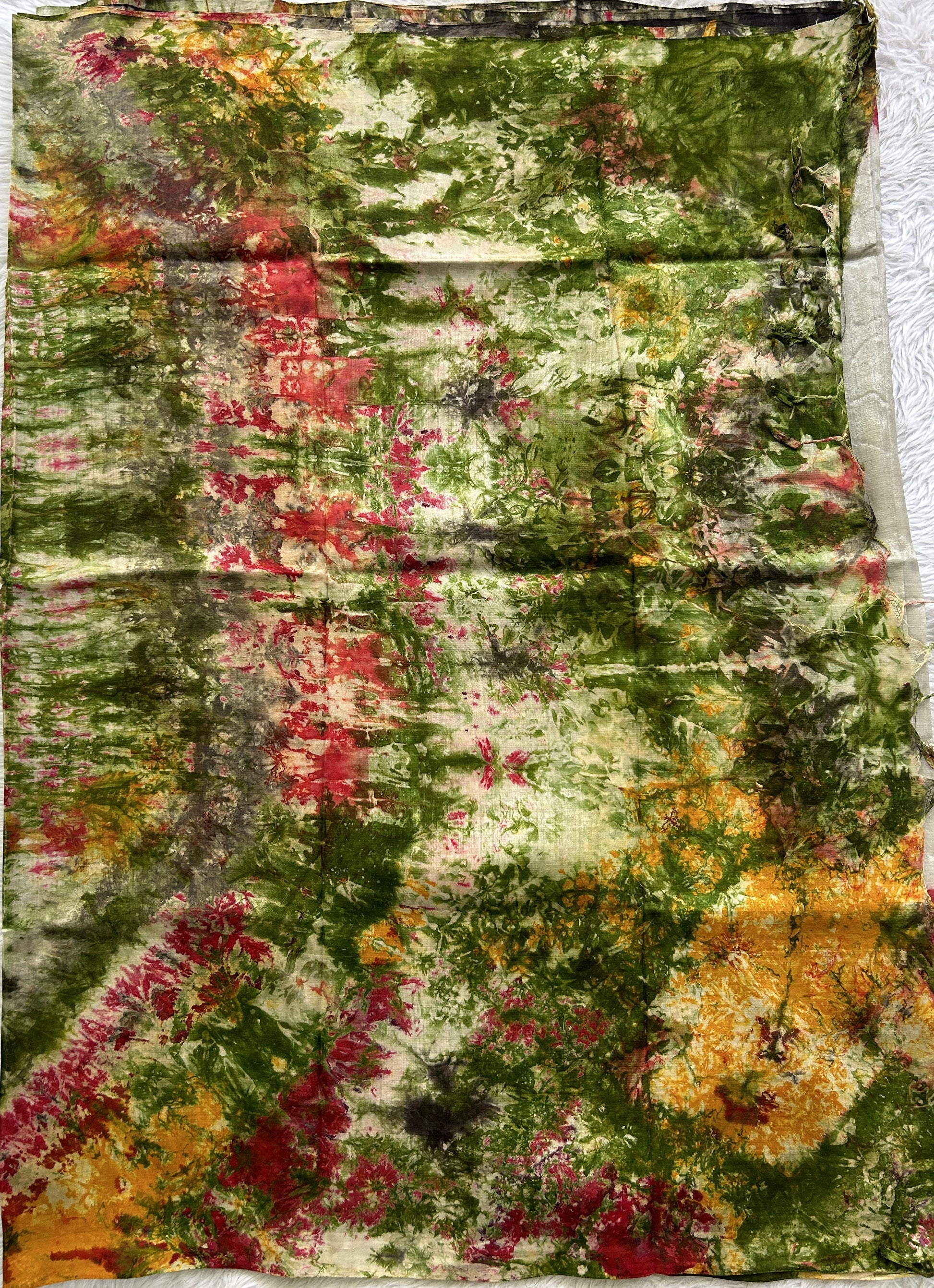 Mangalagiri Pattu Shibori Saree Lighr Olive Green colored complemented with a Borderless. - Sampradaya Designer Studio