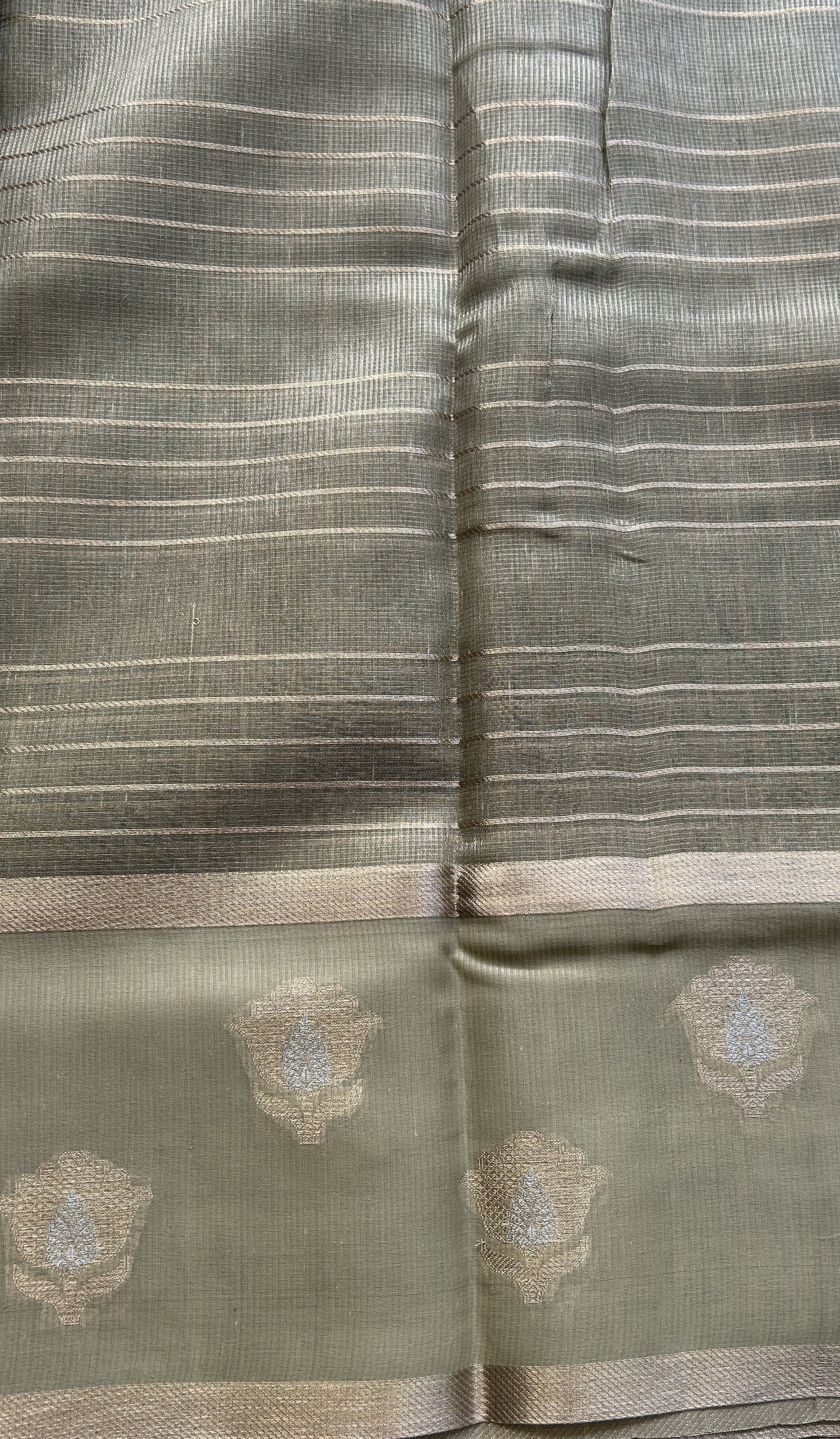 Tissue Silk kota Saree Green colored Complemented with a Buti Border. - Sampradaya Designer Studio
