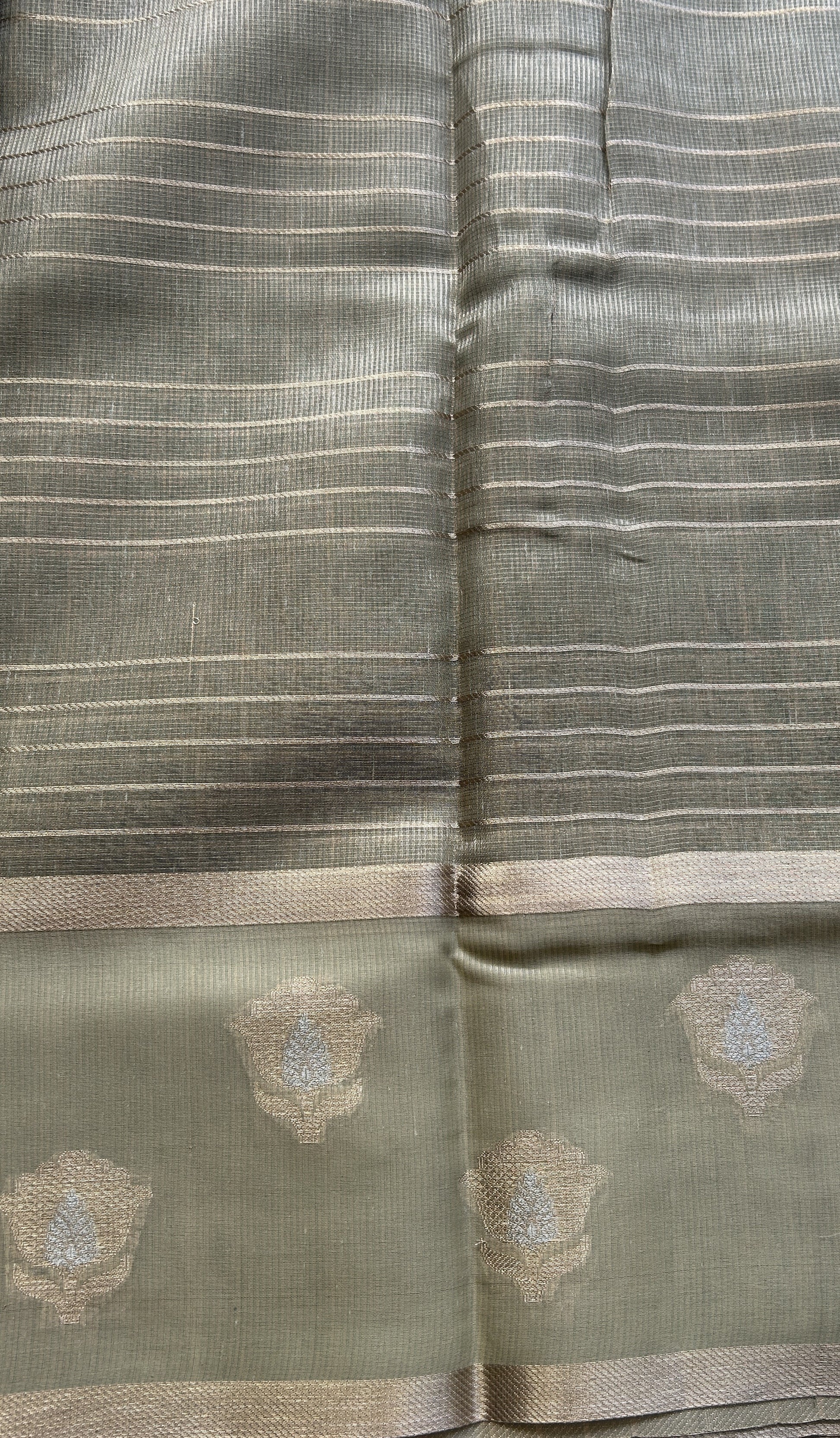 Tissue Silk kota Saree Green colored Complemented with a Buti Border. - Sampradaya Designer Studio