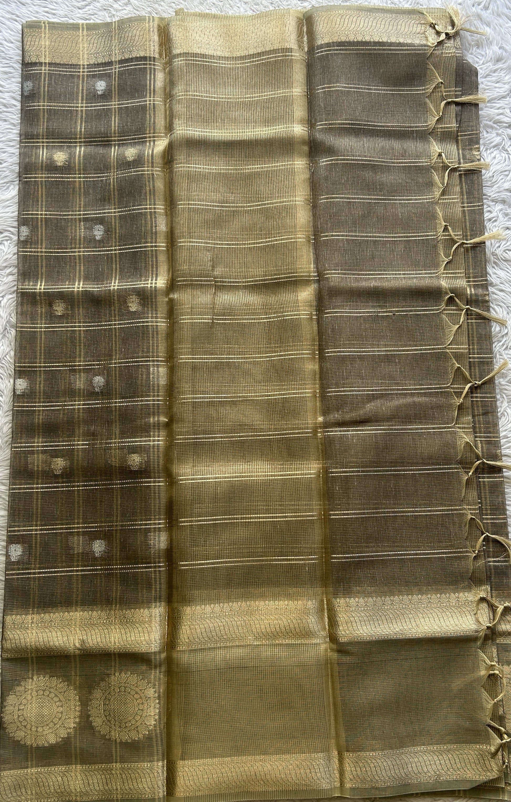 Tissue Silk kota Saree Elephant Gray colored Complemented with a Buti Border. - Sampradaya Designer Studio