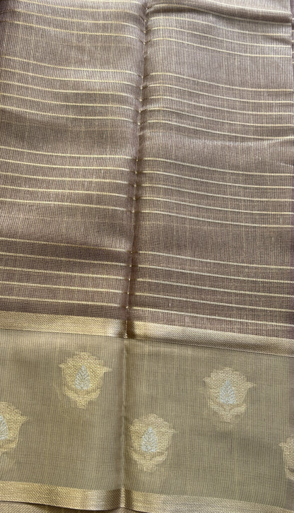 Tissue Silk kota Saree Onion Pink colored Complemented with a Buti Border. - Sampradaya Designer Studio
