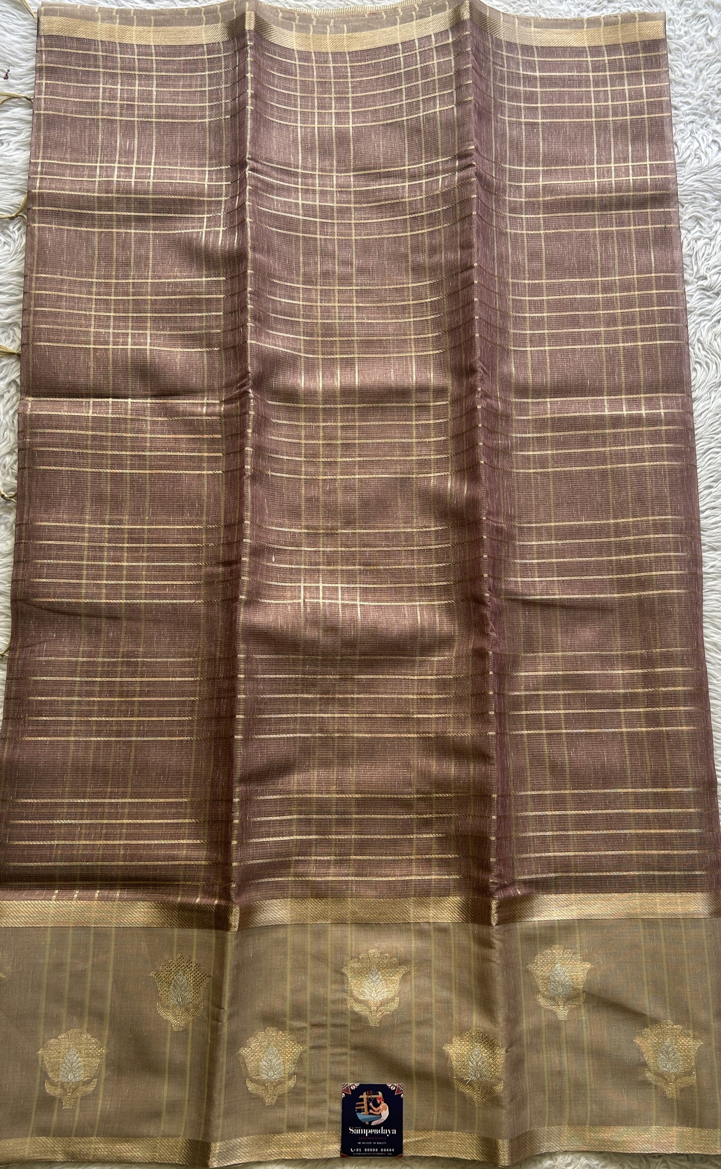 Tissue Silk kota Saree Onion Pink colored Complemented with a Buti Border. - Sampradaya Designer Studio