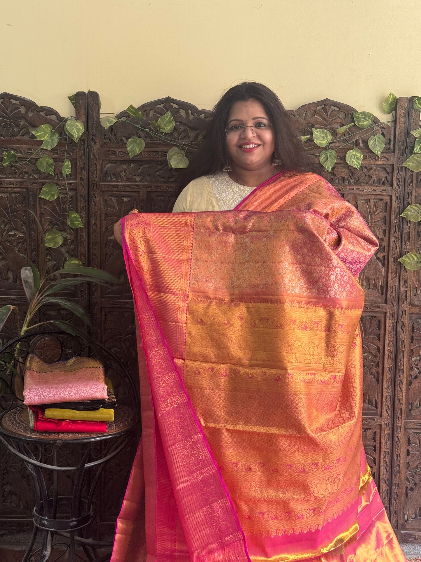 Pure Kanjivaram Silk Saree Pink Colored Complemented with Gold Zari Weaving Border. - Sampradaya Designer Studio