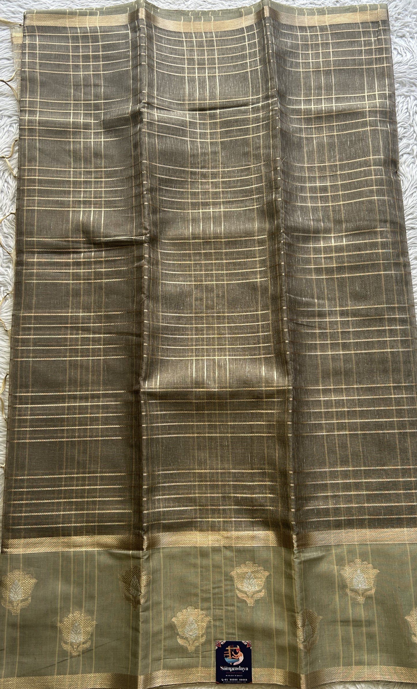 Tissue Silk kota Saree Ash colored Complemented with a Buti Border. - Sampradaya Designer Studio