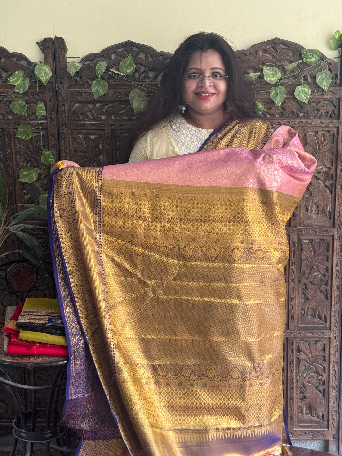 Pure Kanjivaram Silk Saree Baby Pink Colored Complemented with Gold Zari Weaving Border. - Sampradaya Designer Studio