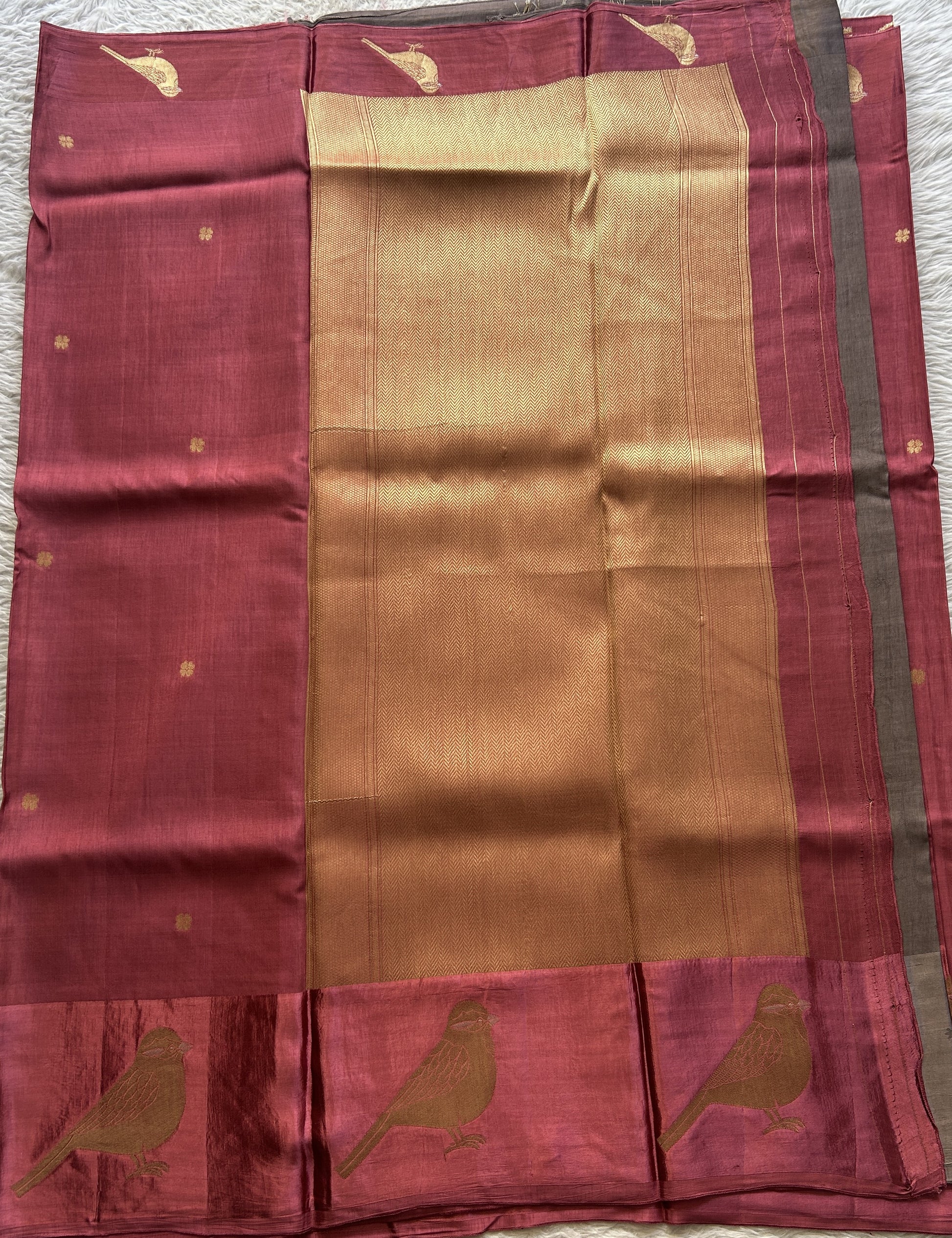 Mona Silk Saree Dark Peach Colored Complemented with a Mashrur Border. - Sampradaya Designer Studio