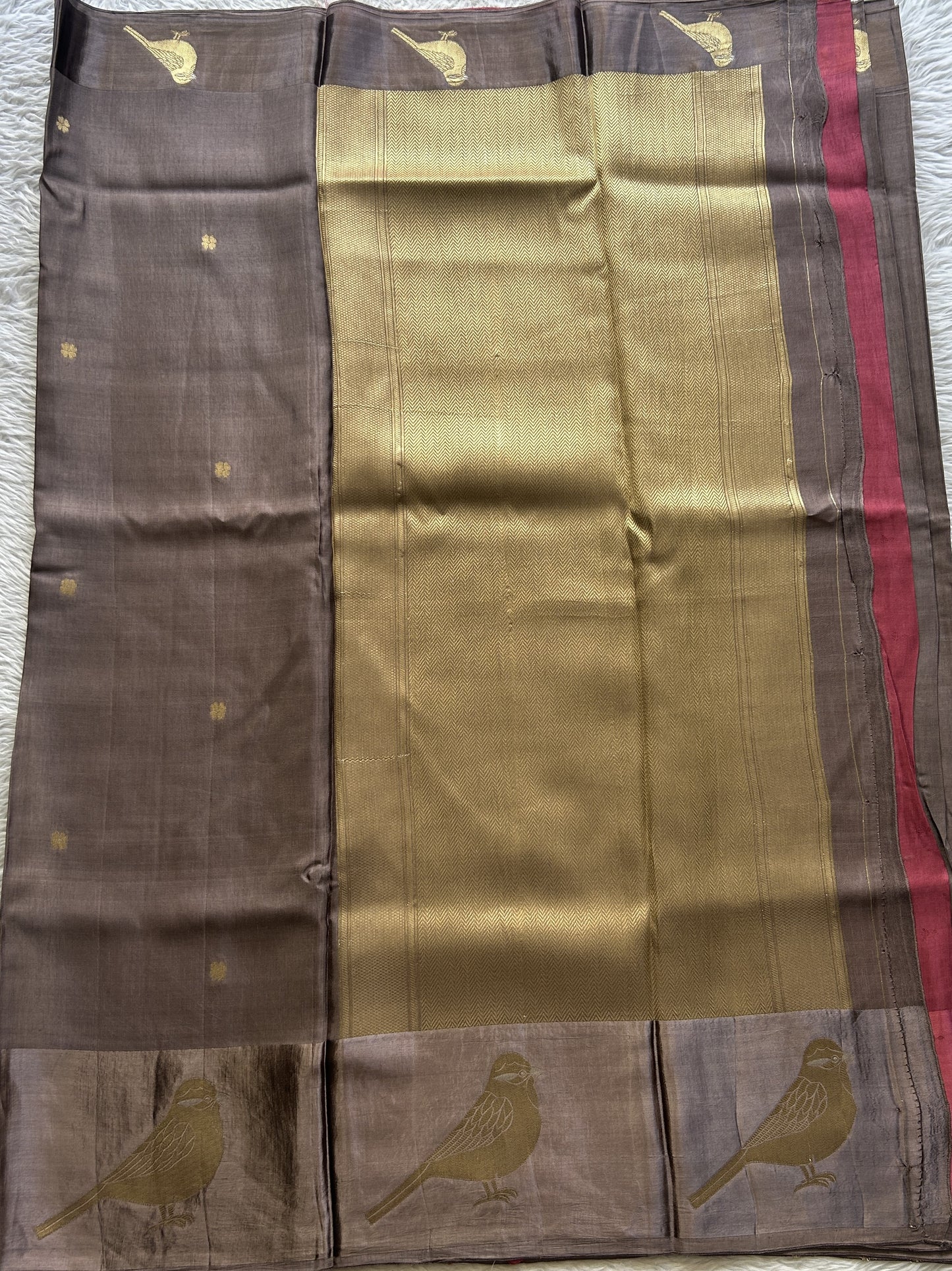 Mona Silk Saree Gray Colored Complemented with a Mashrur Border. - Sampradaya Designer Studio