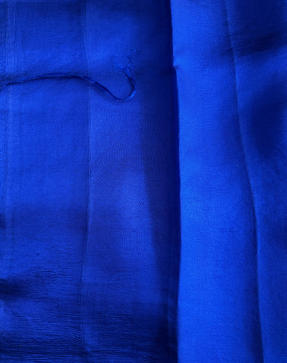Pure Chiniya Silk Saree Blur Colored Elegantly Paired with a Gold Zari Border.