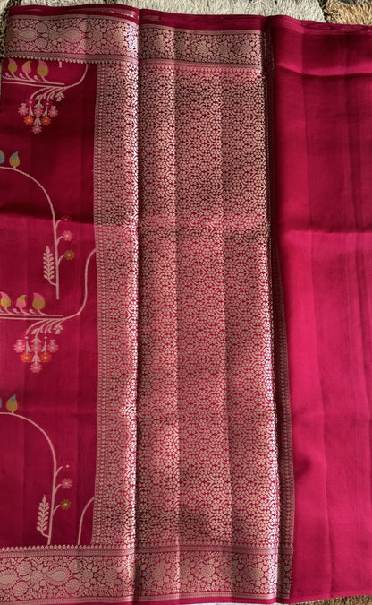 Pure Chiniya Silk Saree Rani Pink Colored Elegantly Paired with a Gold Zari Border.