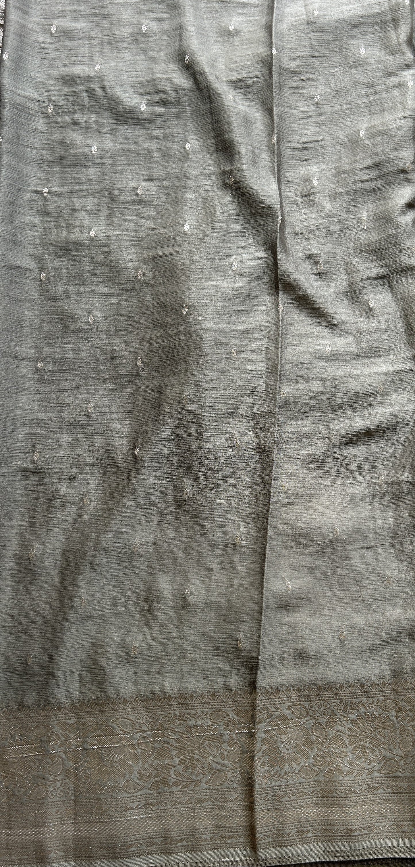 Semi Georgette Saree Gray Colored Elegantly Paired with a Zari Border. - Sampradaya Designer Studio