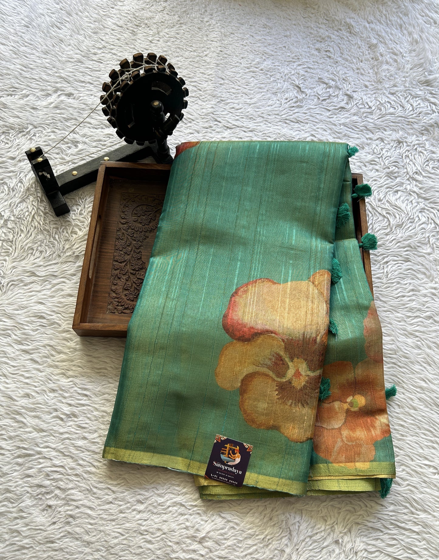 Banarasi Tissue Fancy Saree Rama Green Colored Paired with a Borderless. - Sampradaya Designer Studio