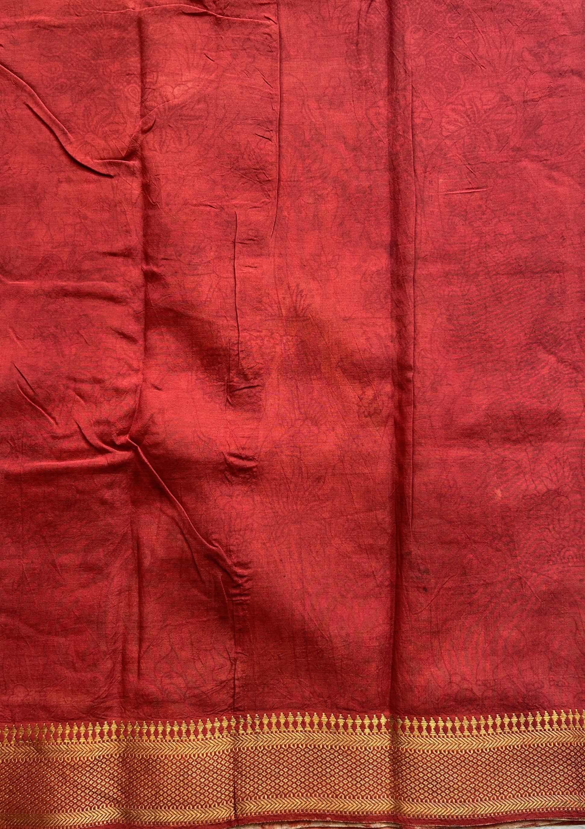 Mangalagiri Pen Kalamkari Saree Black colored complemented with a Zari border - Sampradaya Designer Studio