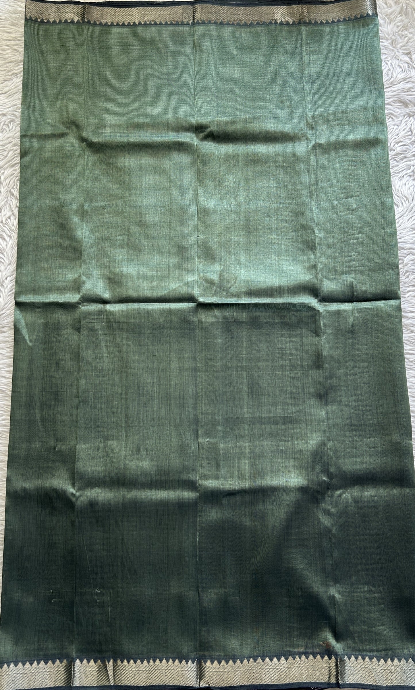 Mangalagiri Plain Pattu Saree Peacock Green colored complemented with a Zari Border - Sampradaya Designer Studio
