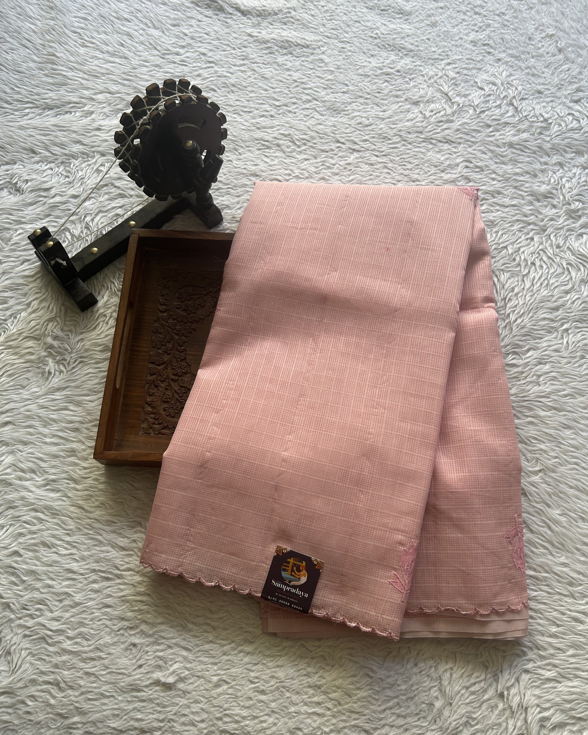 Silk kota Saree Gray colored Elegantly Paired with a Scallop Border. - Sampradaya Designer Studio